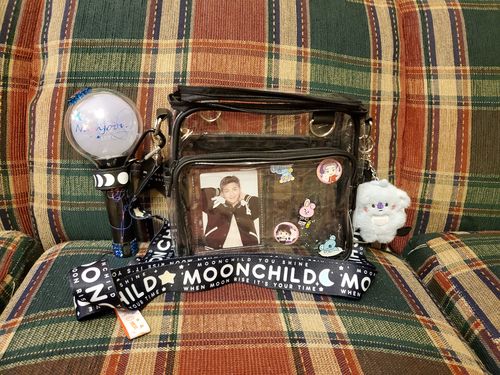 Customer photo review of (PREORDER) Ultimate Moonchild Tour Bag