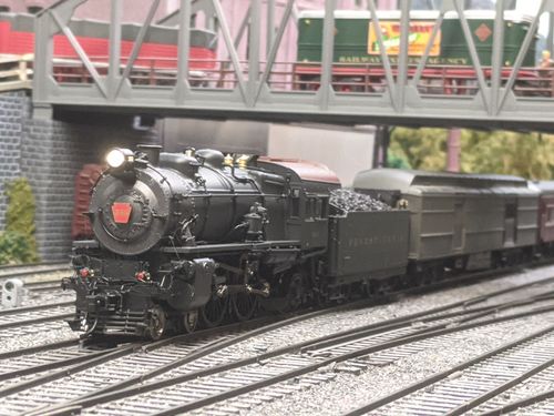 Customer photo review of BLI 6706 PRR E6 4-4-2, #393, Post-war, Paragon4 Sound/DC/DCC, Smoke, HO Scale