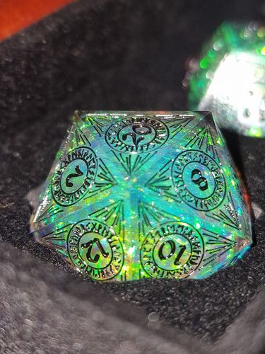 Customer photo review of Spacebreaker ornament psychodelic
