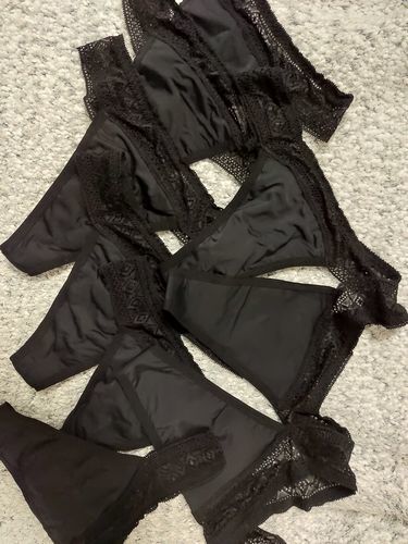 Customer photo review of Menstruationsstring Laura (Neu)