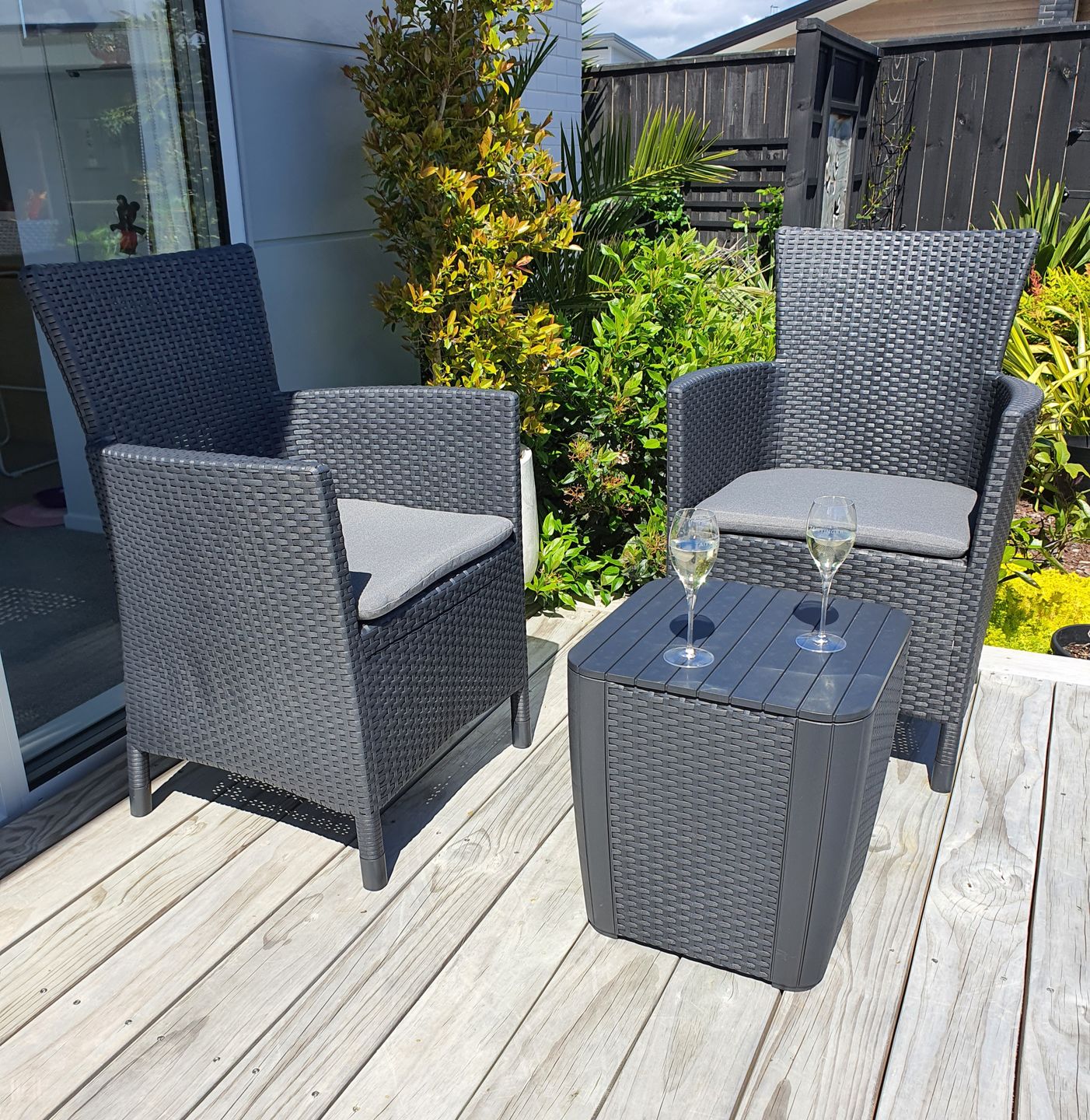Customer photo review of Iowa Balcony Set