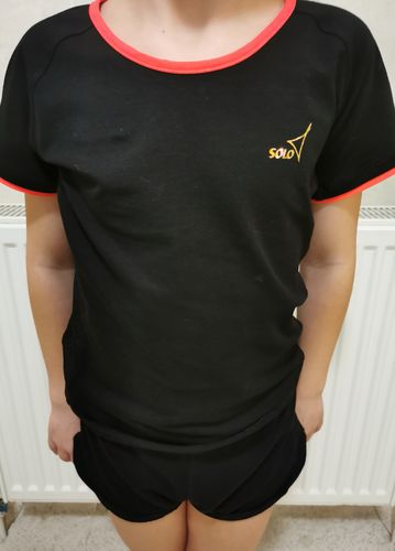 Customer photo review of Slim-fit T-Shirt