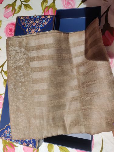 Customer photo review of Pashtush Mens Shawl, Fine Wool Jacquard Weave, Soft And Light Weight