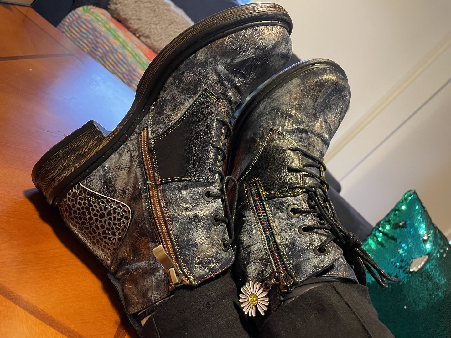 Customer photo review of Genuine Leather Vintage Boots