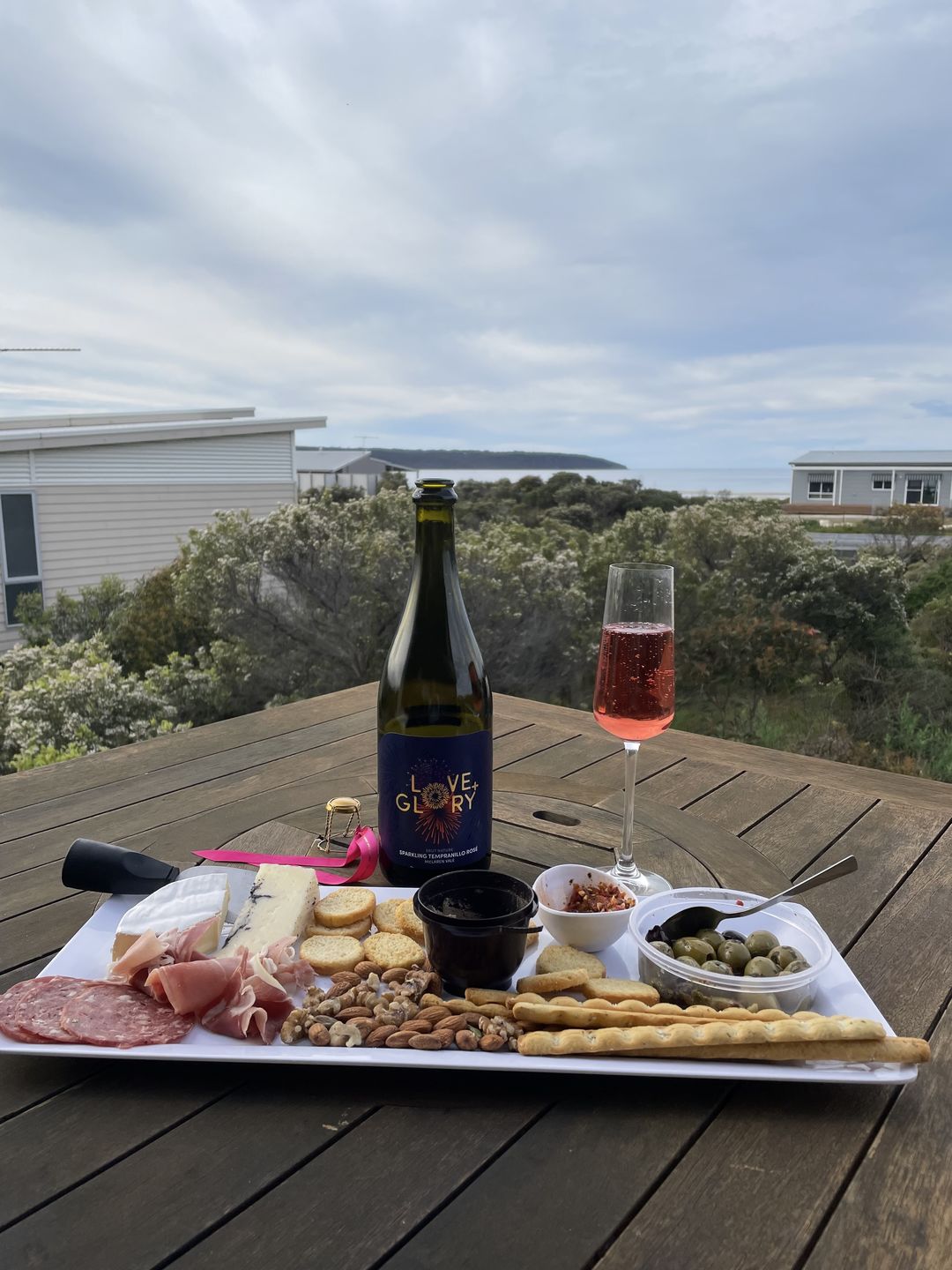 Customer photo review of Sparkling Tempranillo Rosé