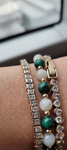 Customer photo review of Bracelet anti-douleur en malachite et pierre de lune | Or fin