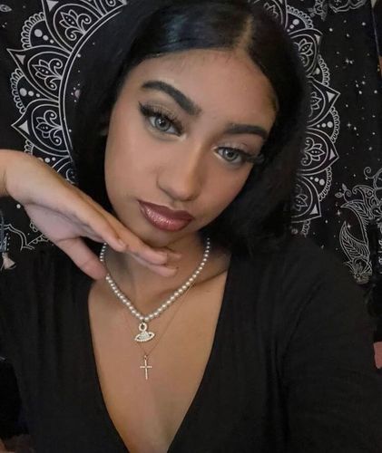 Customer photo review of Himalaya Brown Contact Lenses(12 months of use)