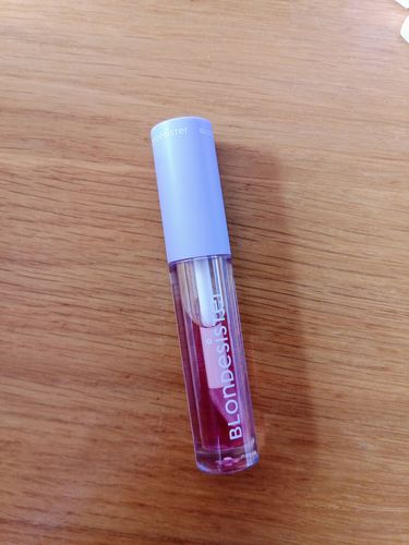 Customer photo review of LIP OIL CUTE LIPPY