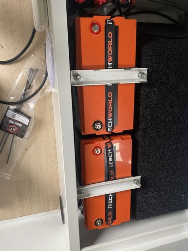 Customer photo review of 2x iTECH120X Lithium Batteries With FREE iTECHBM500 Battery Monitor