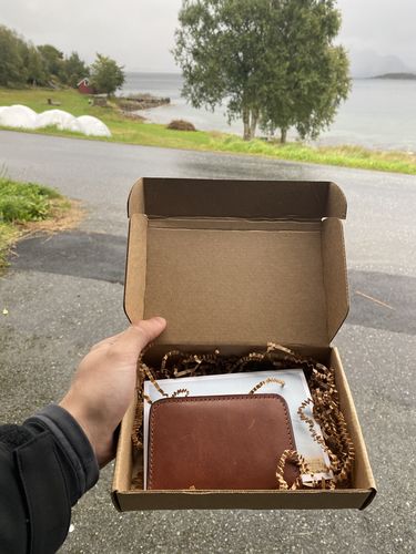 Customer photo review of Blemished | No.52 | 'Buck Brown' Vertical Leather Wallet