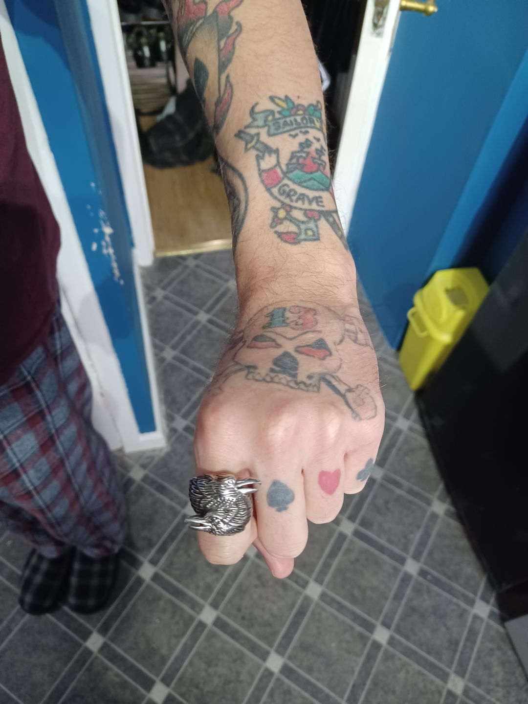 Customer photo review of RAVEN.