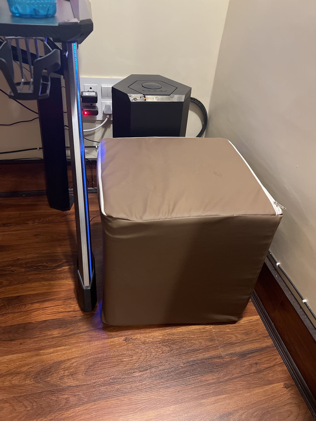 Customer photo review of Ottoman (Foot Stool)