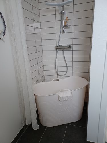 Customer photo review of Kylpyamme Aikuisille