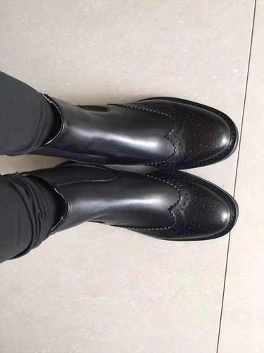 Customer photo review of Round Toe Carved Chelsea Ankle Boots