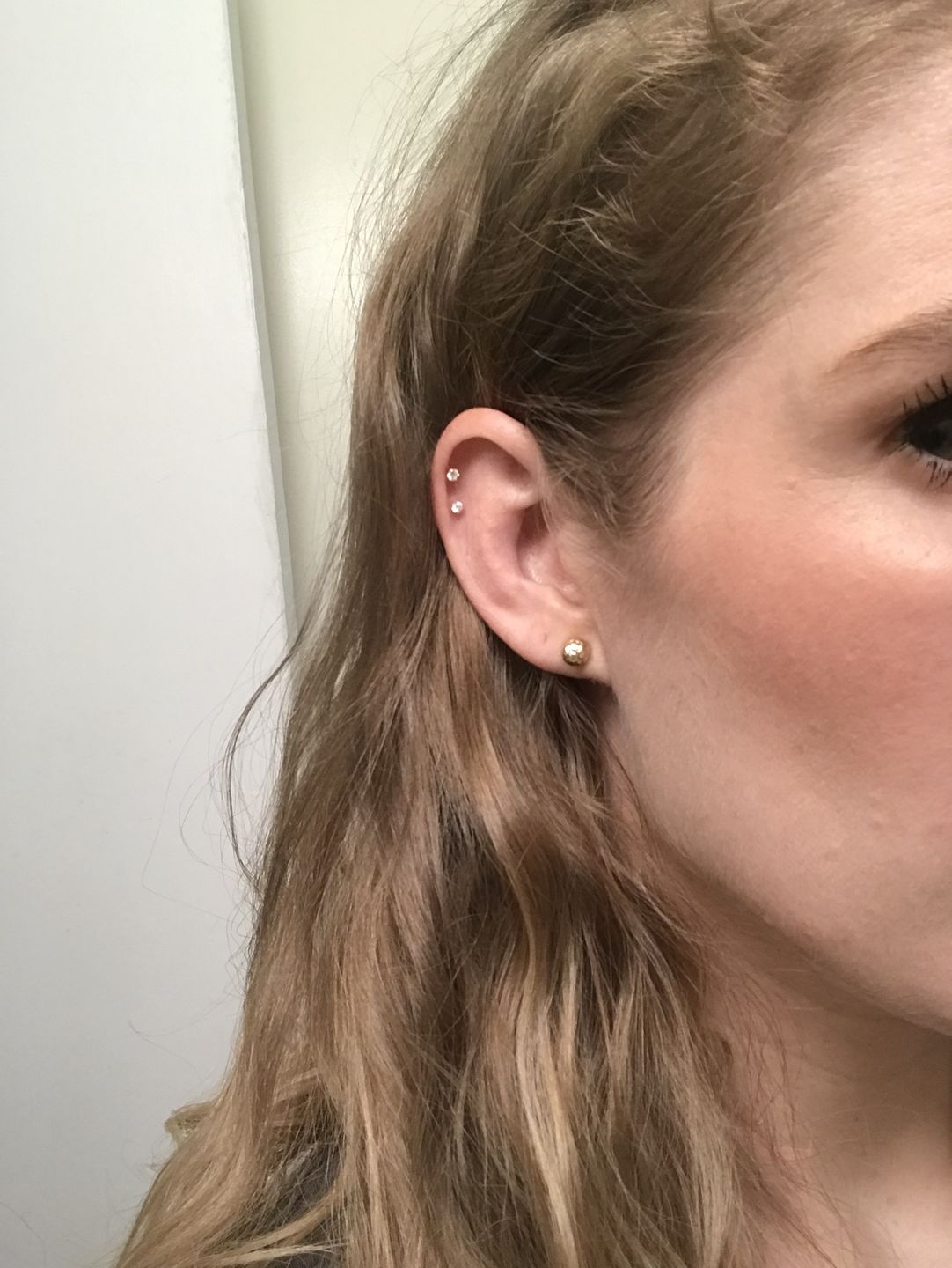Customer photo review of 14K Yellow Gold Classic Solitaire Stud Earrings