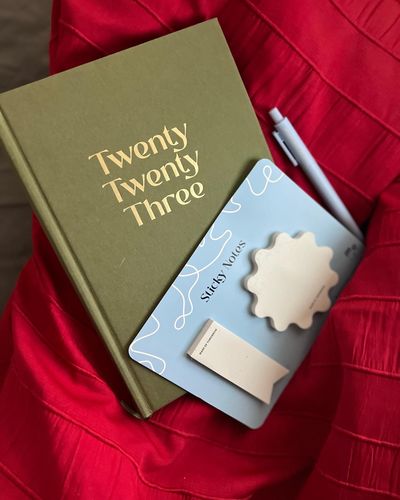 Customer photo review of 2025 Weekly Diary