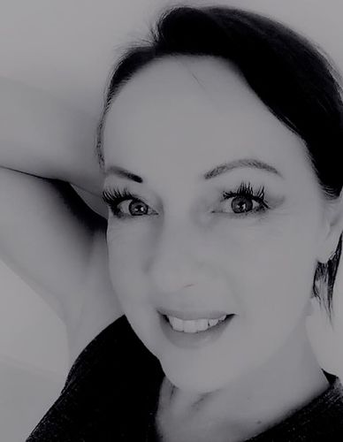 Customer photo review of Glow Beauty Bundle