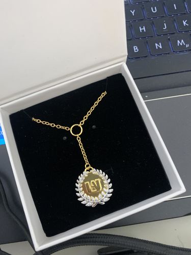 Customer photo review of U.A. High Necklace