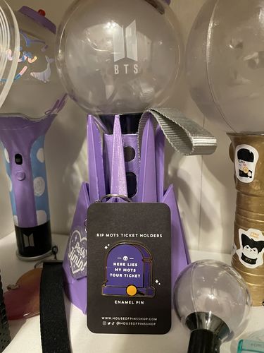 Customer photo review of MOTS Tour Tombstone Pin