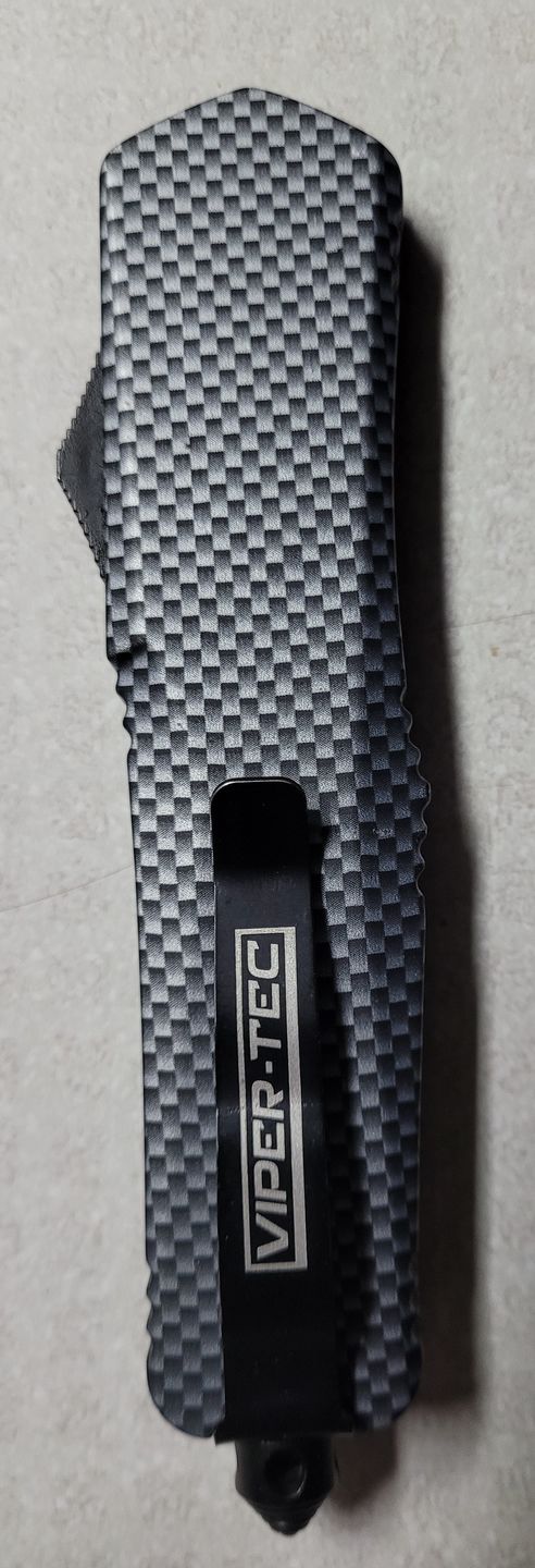 Customer photo review of *Preorder* Carbon Fiber Ghost D/A OTF (Multiple Blade Styles Available)