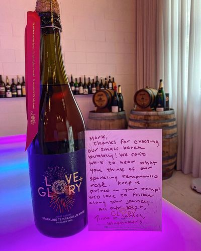 Customer photo review of Sparkling Tempranillo Rosé Pack