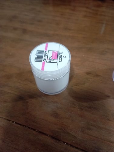 Customer photo review of Acrílico Acricolor Blanco #1 Fantasy Nails