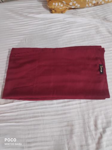 Customer photo review of Pashtush Royal And Classy Fine Wool Mens Shawl (Maroon)