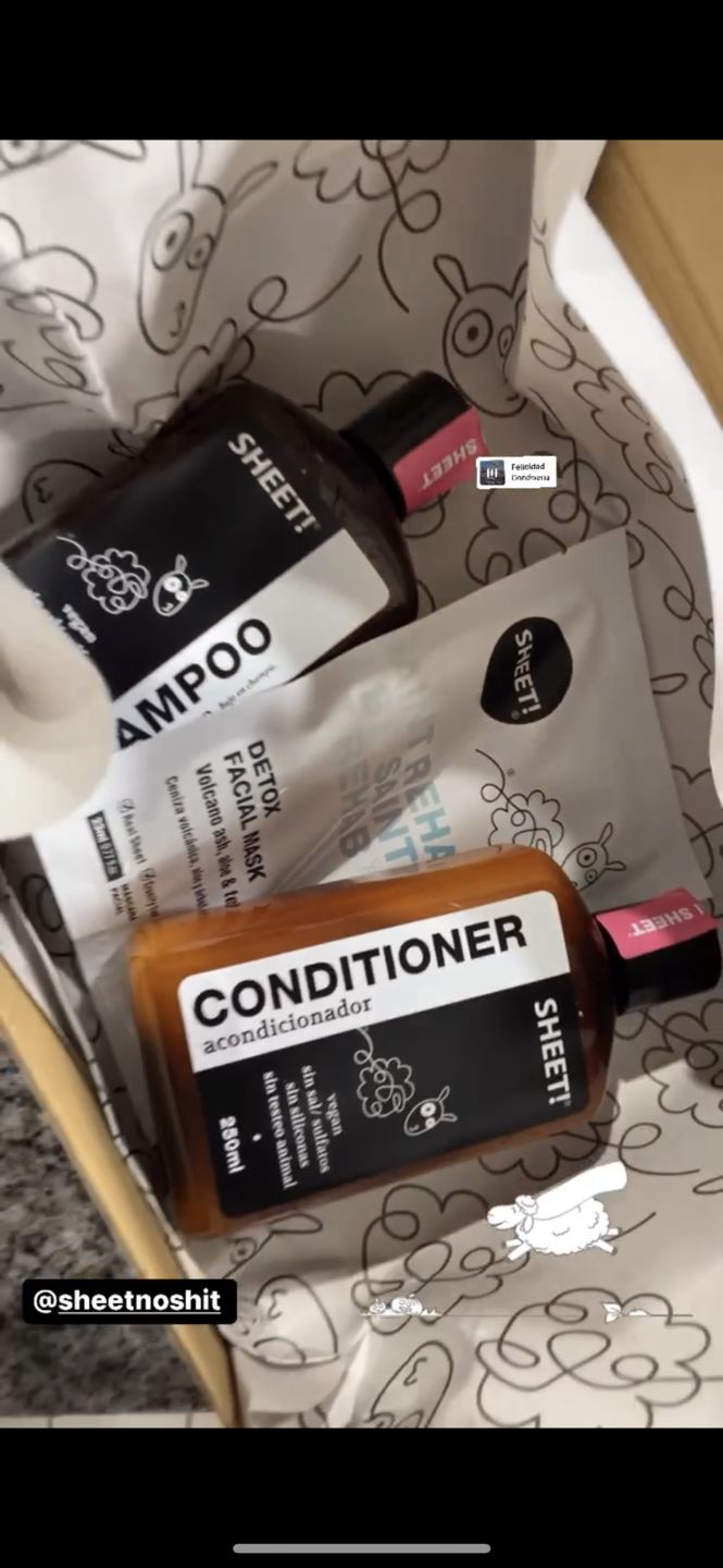Customer photo review of Shampoo + Acondicionador Low Poo