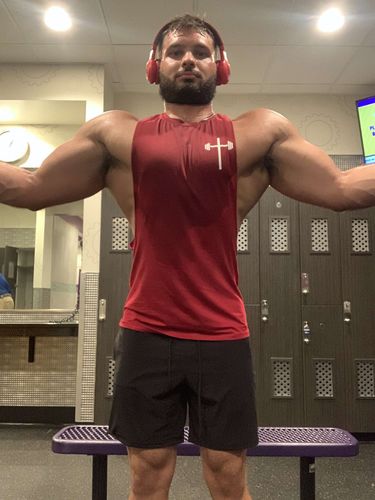 Customer photo review of Performance Shorts 7"