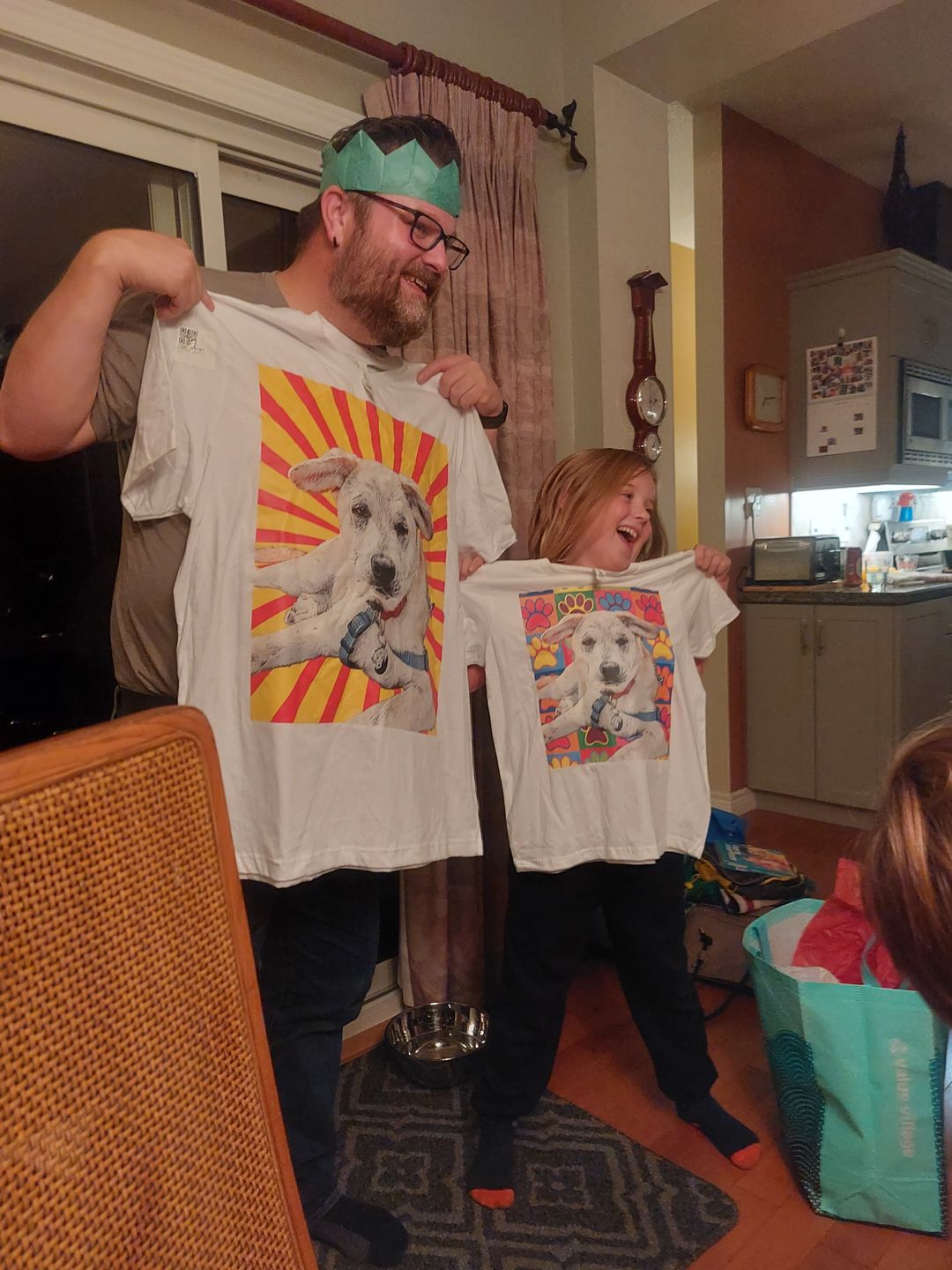 Customer photo review of Custom Pet Art Mens Crew Neck T-shirt
