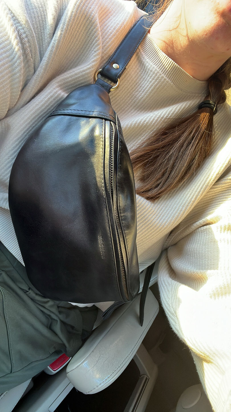 Customer photo review of Atlas - Black