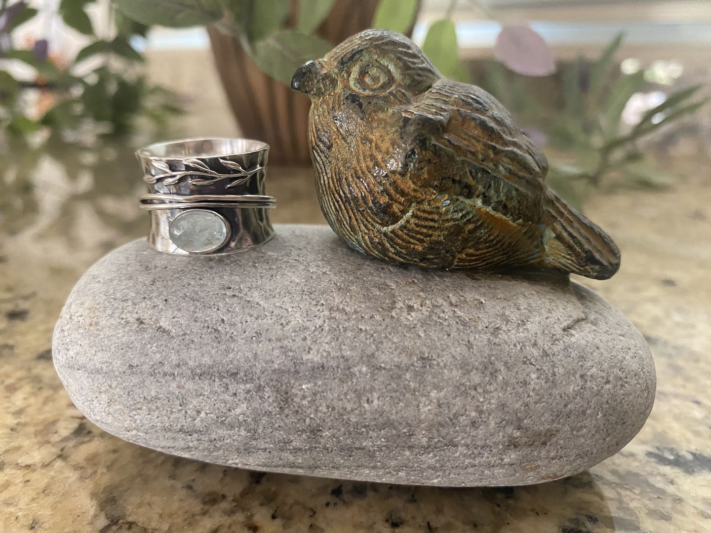 Customer photo review of Aquamarine Leaf Spinner ring Sterling Silver