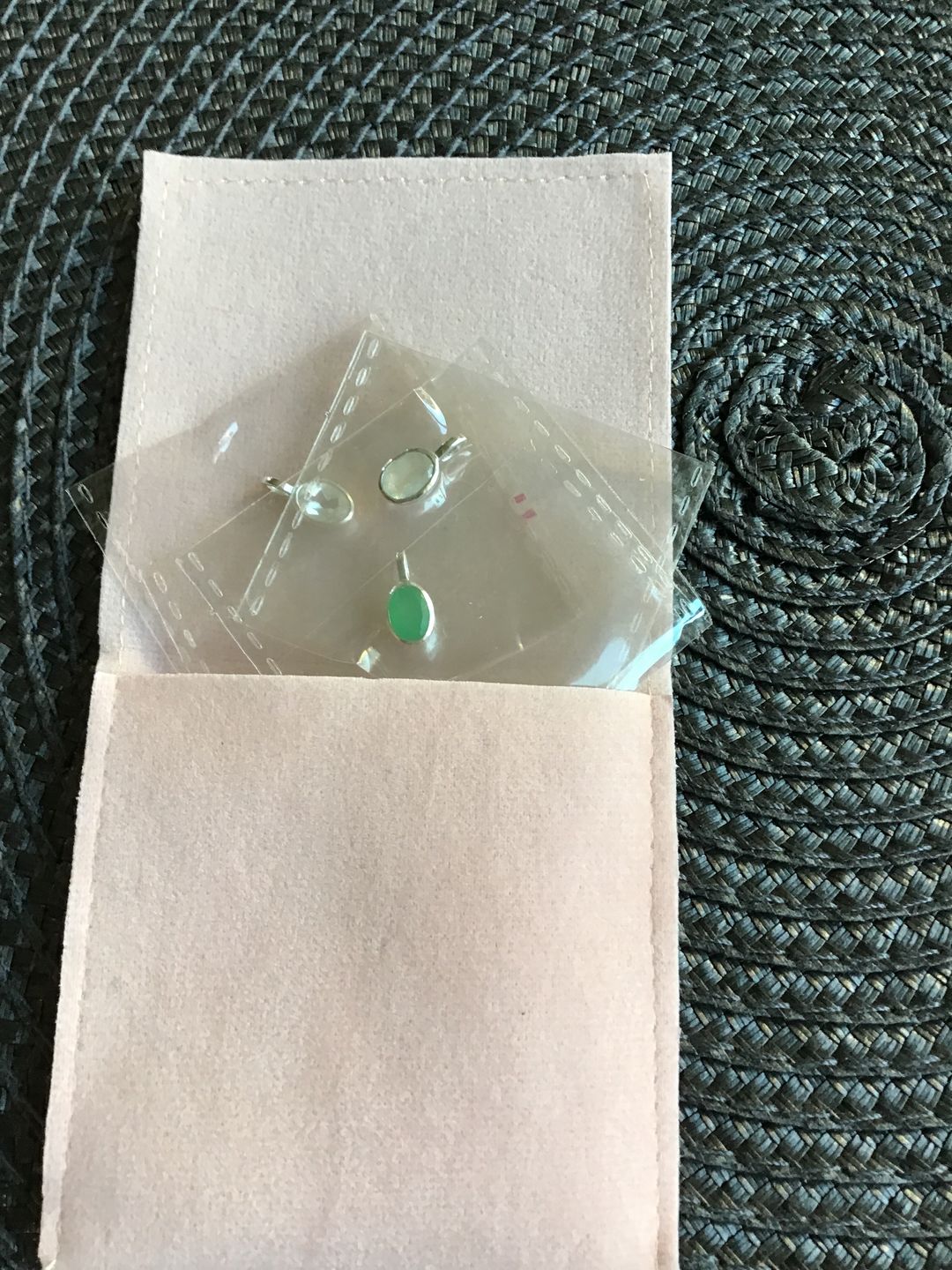 Customer photo review of Berlock Maj Krysopras Silver