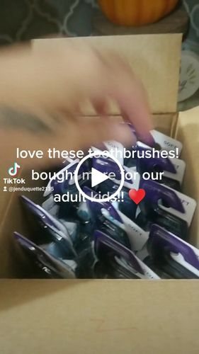 Customer video review of Clinical Care Butter on Gums (24-Pack)