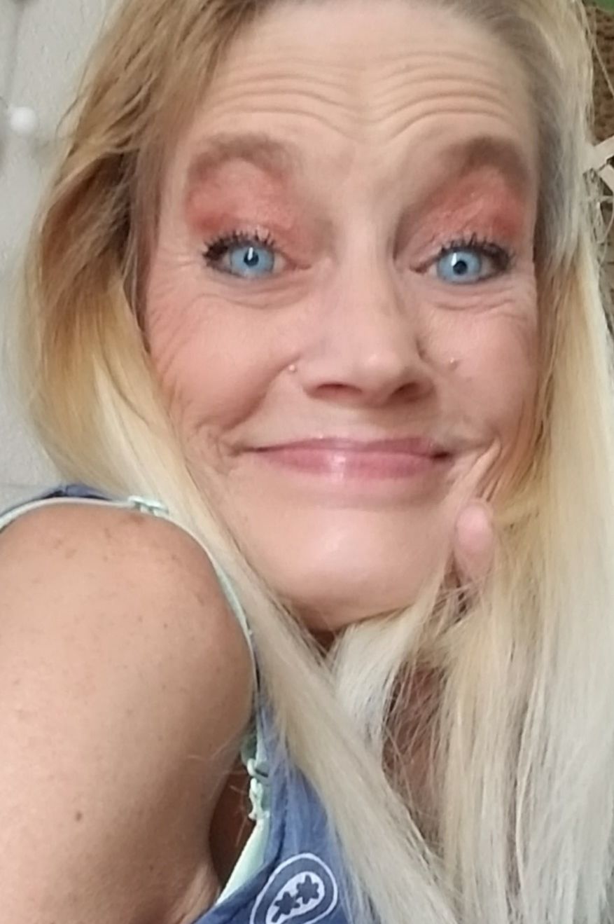 Customer photo review of New York Blue Prescription Colored Contact Lenses