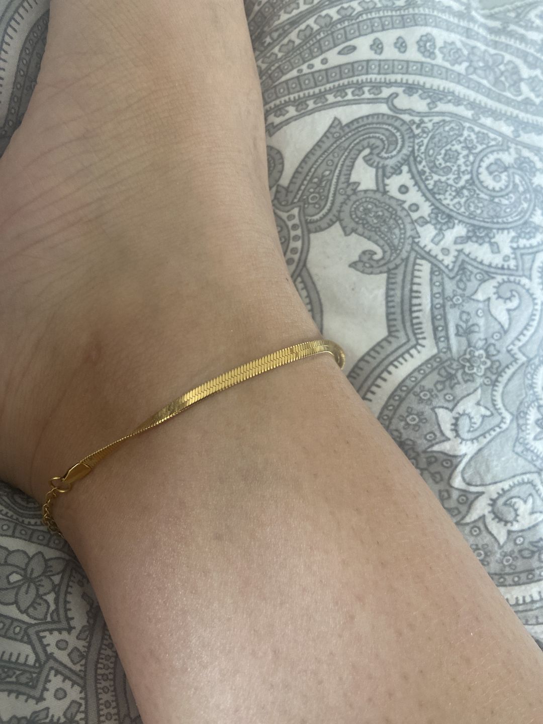 Customer photo review of Snake Skin Fußkette | 18K vergoldet