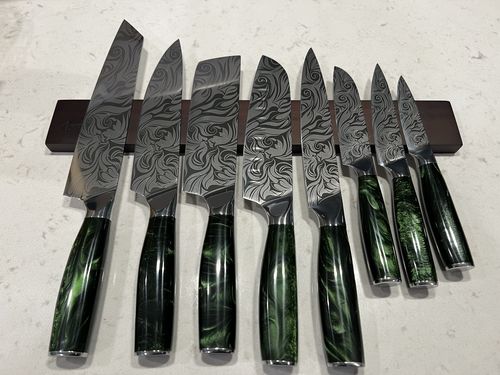 Customer photo review of Acacia Hardwood Magnetic Knife Strip