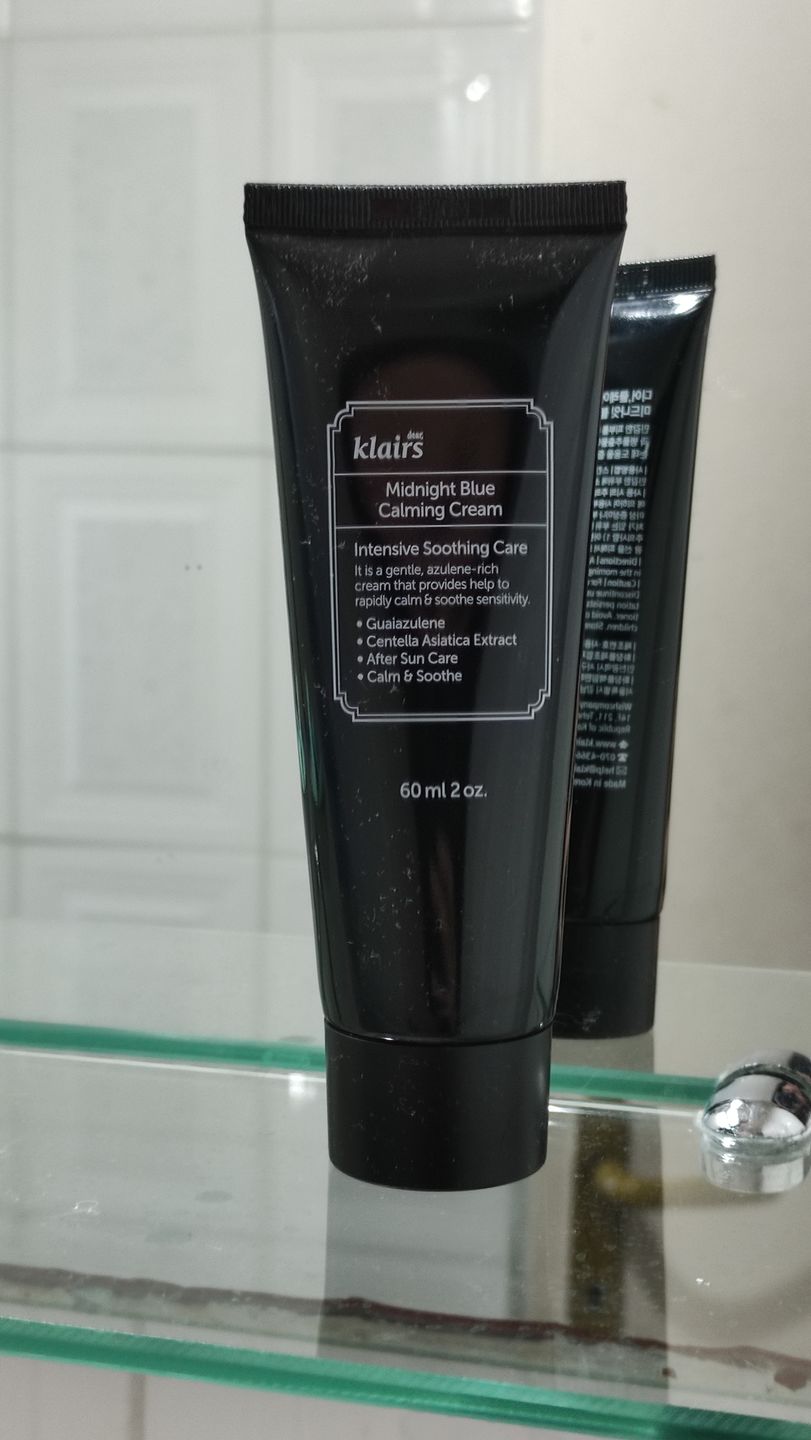 Customer photo review of Dear Klairs Midnight Blue Calming Cream 60 ml