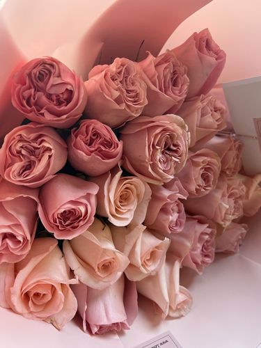 Customer photo review of Pink Rose Bouquet
