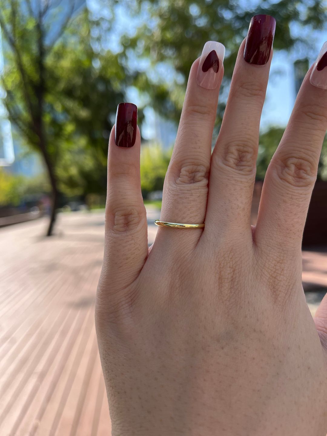 Customer photo review of Louily Simple Wedding Band For Women In Sterling Silver