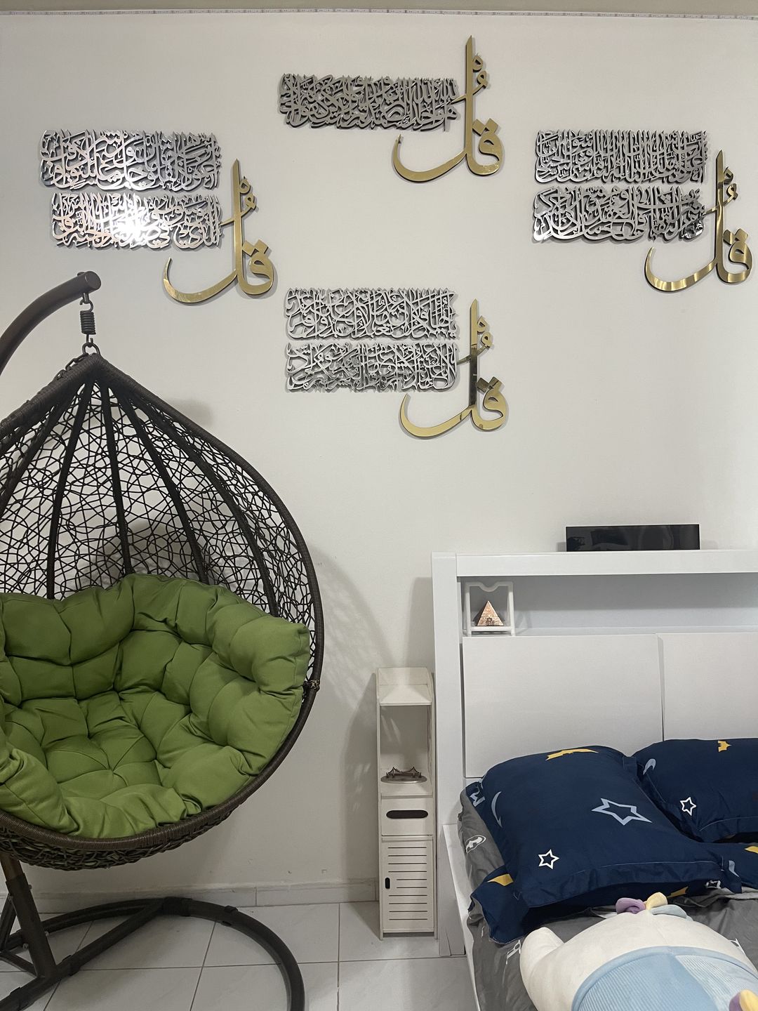 Customer photo review of 4 Quls Wooden Acrylic Wall Decor, Surah Al Falaq, An Nas, Al Kafirun, Al Ikhlas Calligraphy