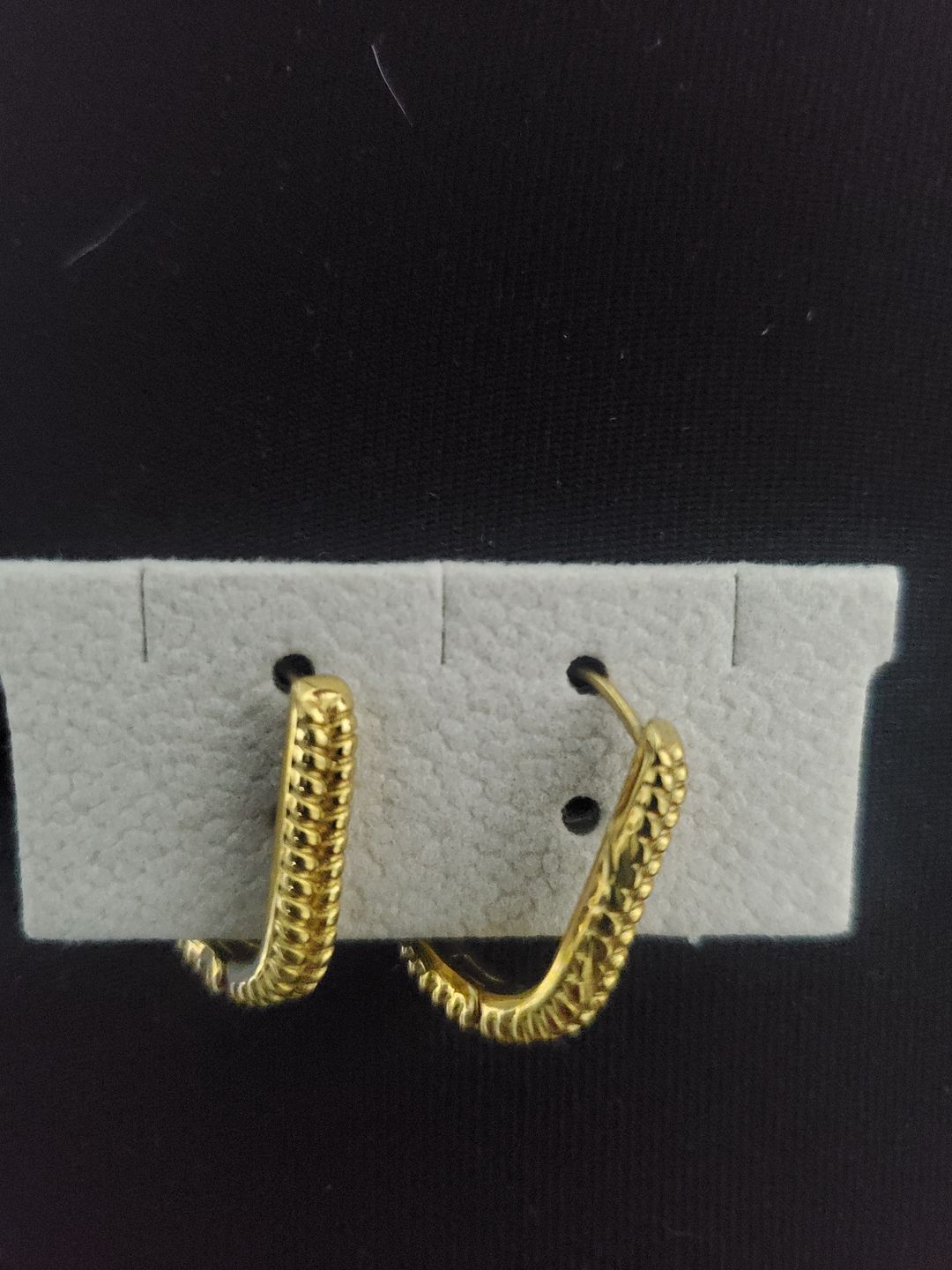 Customer photo review of Aretes Gyna