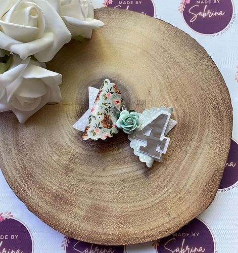 Sabrina K. review of Little Mint Fawn Premium Faux Leather Fabric Sheets image 1 out of 1