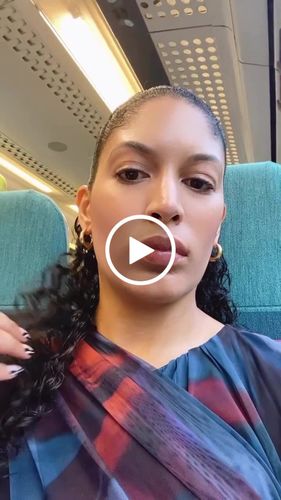 Customer video review of Chunky Gold Hoop Earrings
