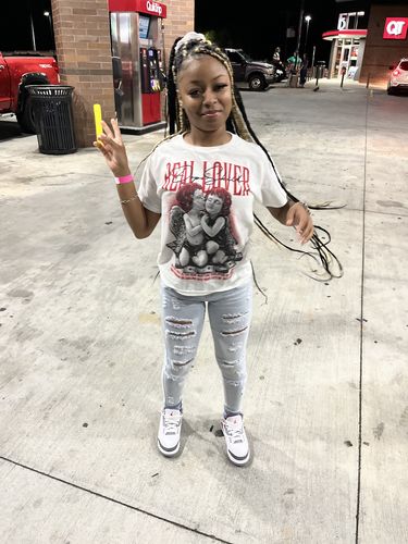 Customer photo review of Red Thunder 4s DopeSkill T-shirt Real Lover Graphic