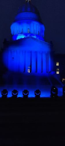 Customer photo review of MOKA SFX EPL 1915 AURA RGBW 4 in 1 moving head wash light