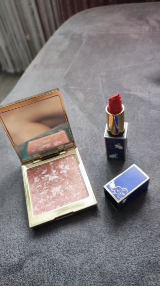 Customer photo review of Catkin Rouge Carving Lipstick