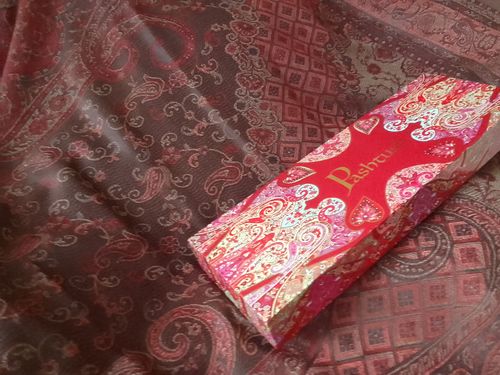 Customer photo review of Pashtush Women'S Shawl, Faux Pashmina Design, Coffee