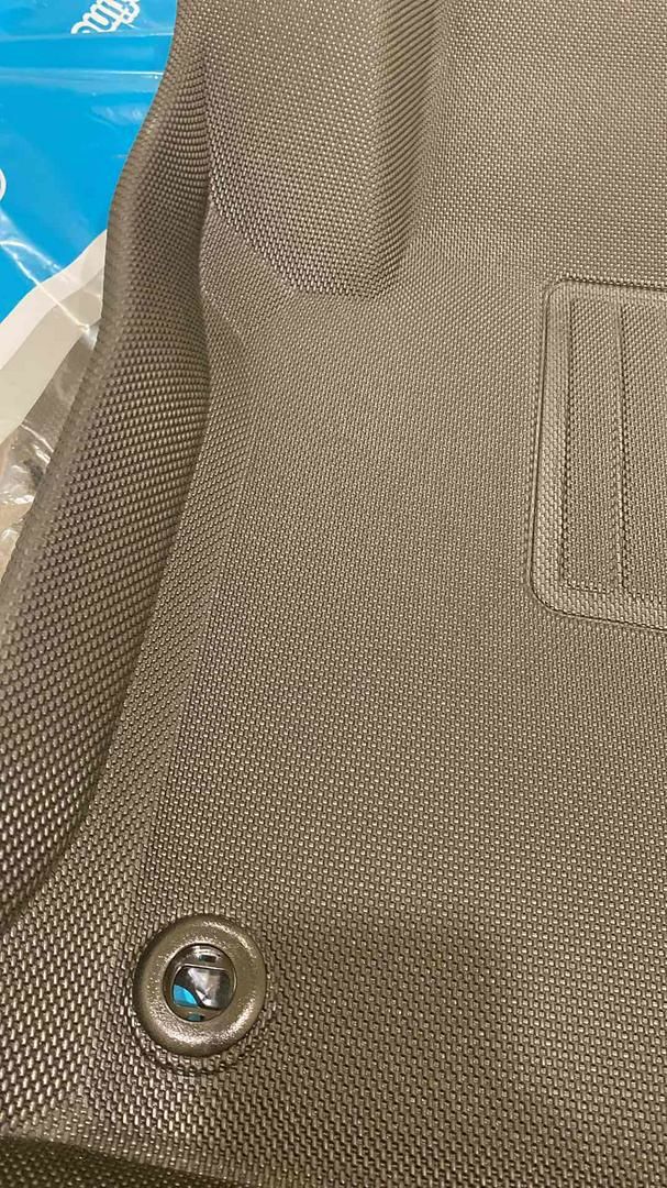 Customer photo review of TOYOTA COROLLA CROSS [2021 - PRESENT] - 3D® KAGU Car Mat