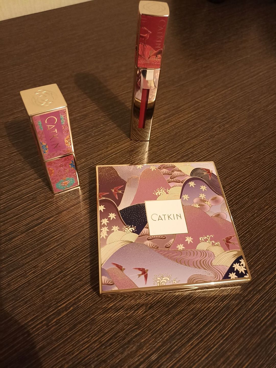 Customer photo review of Catkin Rouge Carving Lipstick